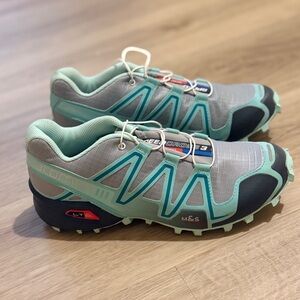 BRAND NEW Salomon Speed Cross 3 | women’s 7.5